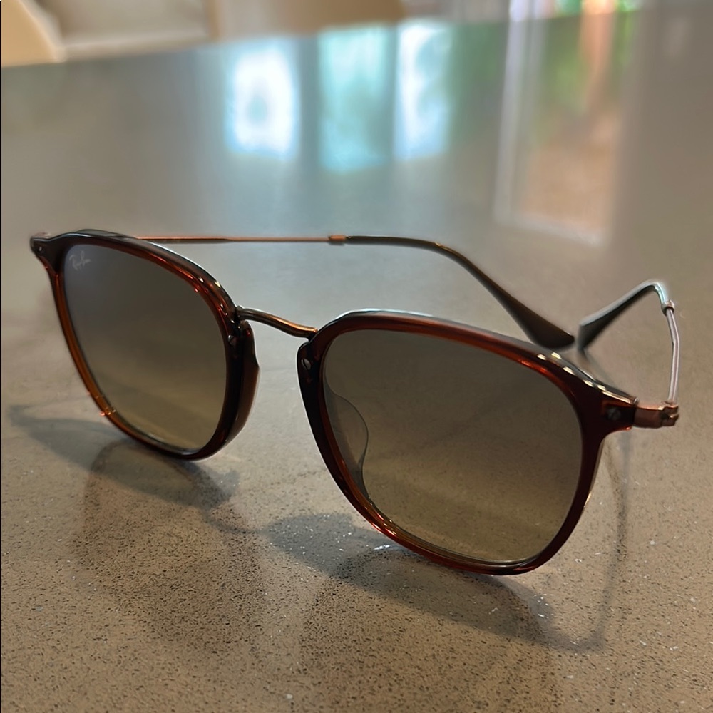 Ray-ban Tortoise shell Sunglasses